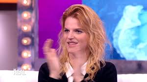Chiara galiazzo un giorno di sole straordinario nomade. Chiara Galiazzo Gifs Get The Best Gif On Giphy