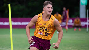 He was born to an indigenous australian father and a maori mother from hastings, new. Nrl 2021 Reece Walsh Warriors Contract Broncos Filthy Over Raid