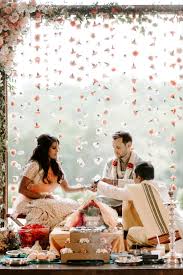Choose from a vast collection of flowers and gift baskets for delivery at fleurop, the possibilities are just endless. 20 Fabulous Hanging Wedding Flower Ideas How To Create Your Own