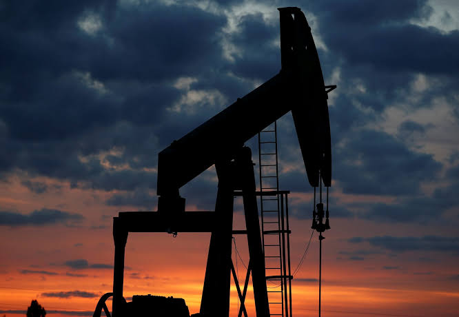 Oil settles higher as hopes of peace in the Middle East dwindle | Reuters