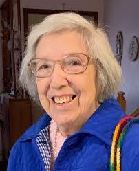 Mary Magana's Instagram, Twitter & Facebook