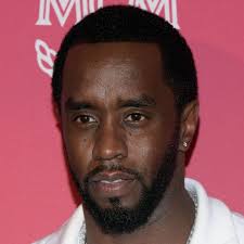 Diddy koopt eigen modelabel terug voor 6,6 miljoen euro