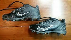 Black And Gold Baseball Cleats Youth Pin On Baseball