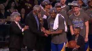 Andre iguodala wins nba finals mvp. Andre Iguodala Receives 2015 Finals Mvp Trophy Youtube