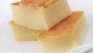 Kuih muih seperti kuih koci, kuih bingka tepung beras, kuih apam tepung beras, kuih bengkang tepung beras, kuih putu perak, kuih lapis dan sebagainya. Resepi Kuih Bengkang Tepung Beras