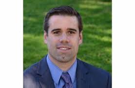 Robert Abendroth's Instagram, Twitter & Facebook