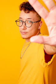 Realizei um sonho”, diz biólogo trans do Butantan