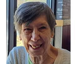 Donna Vroman's Instagram, Twitter & Facebook