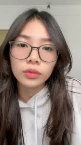 Throwback muna sa straight na bangs. Oo may sakit ako nyan kaya di ako  makahinga maayos