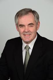 Peter Mahon (Counter-tenor)