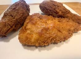Tiktok user @couponcutiecanada has been sharing things you should or shouldn't buy at the retail giant, including rotisserie chicken, salad kits, cooling blankets and more. Costco Joins The Korean Chicken War With Its Food Court Fried Chicken