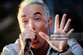 589 Photos & High Res Pictures