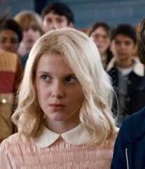 Pin de Caitlin Brook em All Things Stranger Things