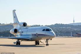 La política escandinava cuenta con una dilatada carrera internacional, estando presente en dos ejecutivos comunitarios. Taxpayers Cough Up 129 000 For Mathias Cormann S Private Jet Trip Around World Daily Mail Online