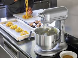 Mixing cake and brownie batter, muffins, pancakes, mashed potatoes, and more. Kuchenmaschine Mit Schusselheber 6 9l Heavy Duty 5ksm7591x Offizielle Website Von Kitchenaid