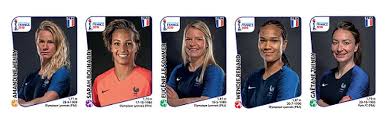 24 équipes sont conviées, réparties dans six groupes, dont les deux premières équipes et les quatre meilleures troisièmes seront qualifiées pour les huitièmes de finale. La Coupe Du Monde A Aussi Son Album Panini Sport Fr