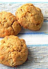 Biscuits Au Beurre De Cacahuetes Une Plume Dans La Cuisine Beurre De Cacahuetes Biscuit Au Beurre Biscuits
