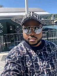 God knows all about your situation. God will never turn a blind eye to your  tears, never turn a deaf ear to your prayers, never remain silent to your  pain. He sees