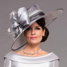 Large Hat With Feather Details Sg598 Catherines Of Partick Stylish Hats Wedding Hats Beautiful Hats