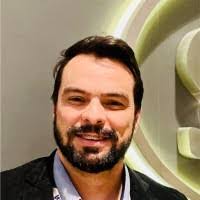 Leonardo Vazquez's Instagram, Twitter & Facebook