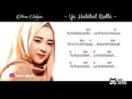 Dapatkan lirik lagu lain oleh sabyan gambus di kapanlagi.com Video Ya Habibal Qolbi Sabyan