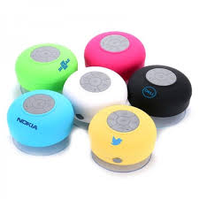 caixa de som bluetooth a prova dagua personalizada omega brindes brindes personalizados brindes caixa de som bluetooth