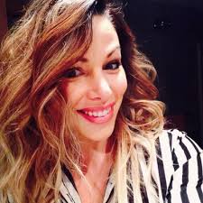 Stefanie Richard (@StefanieRichard)