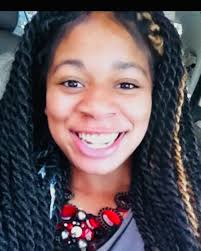 Has or does anyone know the whereabouts of either Roseanne Thomas or her  sister, Virginia? We've lost touch over the years and were hoping to  reconnect. Roseanne graduated in 1971 if that