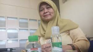 Cara Sederhana Bikin Minyak Kelapa Murni Yang Tidak Tengik Ala Dosen Ugm Regional Liputan6 Com