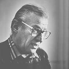 Victor rebengiuc poate juca strălucit orice rol, pentru că nu joacă niciodată rolul artistului. Victor Rebengiuc Wikipedia