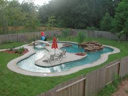 60 Ideen Fur Sommerfrische Am Kleinen Gartenpool Hintergarten Gartengestaltung Pool Im Garten