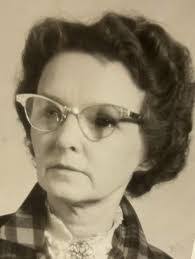 Carolyn Tadlock's Instagram, Twitter & Facebook