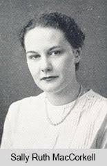 Sally Ruth's Instagram, Twitter & Facebook