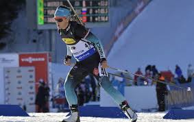 Notre série « un jour avec », réalisé par tangi kerhoas et alexis boeuf, vous emmène à la rencontre de célia aymonier et simon desthieux, partenaires en équipe de france de. Biathlon Kuzmina Survole La Poursuite D Oslo Celia Aymonier 10e