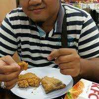 Resolved kfc — worker behaviour on kfc banda baru, ampang. Kfc Bandar Baru Ampang American Restaurant