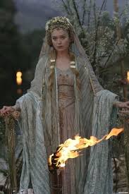 Isolde, deux récits du chevalier noble Pin By Helena Hamilton On Weddingstyle Ii Celtic Goddess Tristan Isolde Goddess