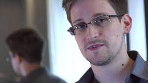 Damit gibt er sein ganzes bisheriges leben auf. Edward Snowden Us Whistleblower Ist Vater Geworden Panorama Stuttgarter Zeitung