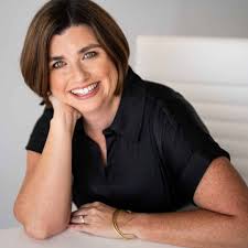 Congratulations to Dr. Amy Shipp who successfully defended her DSW Capstone  project entitled "Who am I?': An Expert Panel Review of a Psychoeducational  Workshop for Youth who Have Experienced Commercial Sexual Exploitation” #