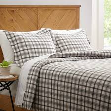 To clean this traditional reversible piece, just toss it in the washing machine and tumble dry. Farmhouse Bedding Sets Rustic Bedding Sets Farmhouse Goals Farmhouse Bedding Sets Rustic Bedding Sets Duvet Cover Sets