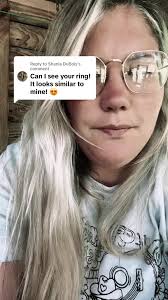 Rings Lindsay Albanese