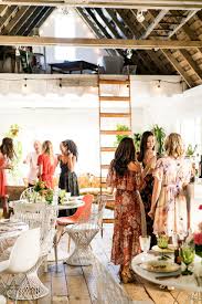 Who pays for a wedding shower. 24 Elements Of An Unforgettable Bridal Shower Martha Stewart