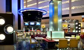 The inside/outside concept was quashed and the restaurant has been treated as a single envelope that flows from one end to another. 10 Inspiring Restaurant Bars With Modern Flair