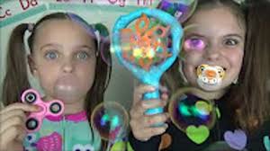 Bad baby victoria annabelle toys playing freaky world toy lion make up fail cartoon parody. Bad Baby School Bubbles Bubble Gum Hidden Egg Toy Freaks Victoria Annabelle Toy Freaks Bad Baby Video Dailymotion