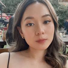 Nail salons offering UV gel in the area?