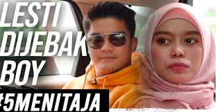 Rizky billar peluk dari belakang di backstage, lesti kejora beri reaksi. Apa Arti Rizky Billar Untuk Lesti Kejora Ini Jawabannya