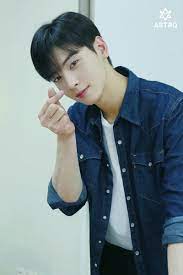 astro おしゃれまとめの人気アイデア pinterest suzy pratita azura メンズ 髪 チャ ウヌ astro ウヌ