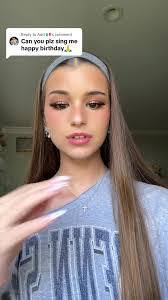 Brooke Cappel's Instagram, Twitter & Facebook