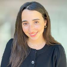 Michelle Saltzman's Instagram, Twitter & Facebook