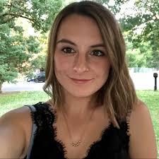 Leann Costello's Instagram, Twitter & Facebook