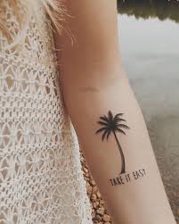 30 Tiny Tattoo Ideas For Major Inspiration Small Pretty Tattoos Palm Tattoos Tattoos